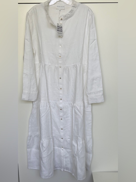 Alice Walk Dresses & Skirts - Alice Walk White Button-Front Tiered Shirt Dress